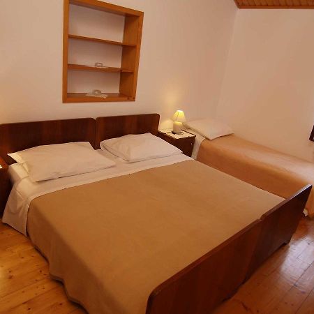 Apartamento Teo Veli Lošinj Exterior foto