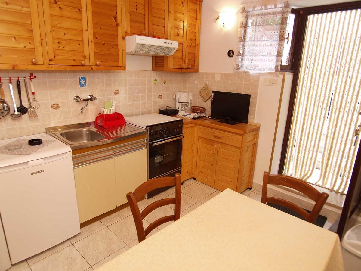 Apartamento Teo Veli Lošinj Exterior foto